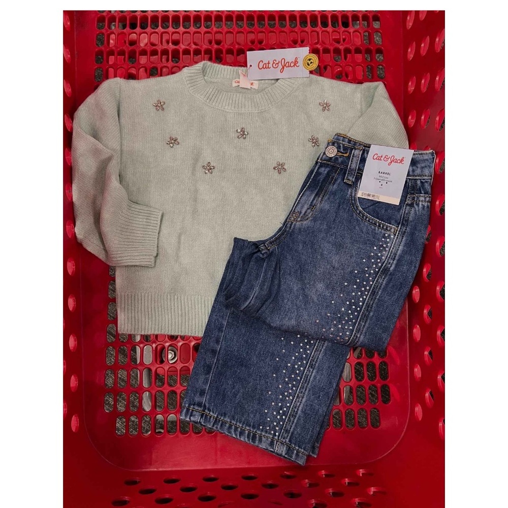 Girls Cat & Jack rhinestone barrel jeans size 8